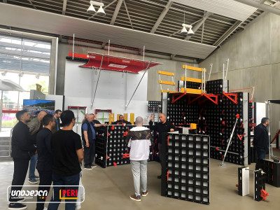 Information visit to the PERI factory