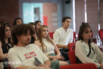 Citadeli Scholarship Award to University of Georgia Students