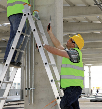 ალუმინის კიბე ორ სექციანი 2x13 საფეხური (A ტიპი) (7213-A)